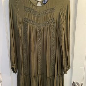 Scoop Long Sleeve Shift Dress